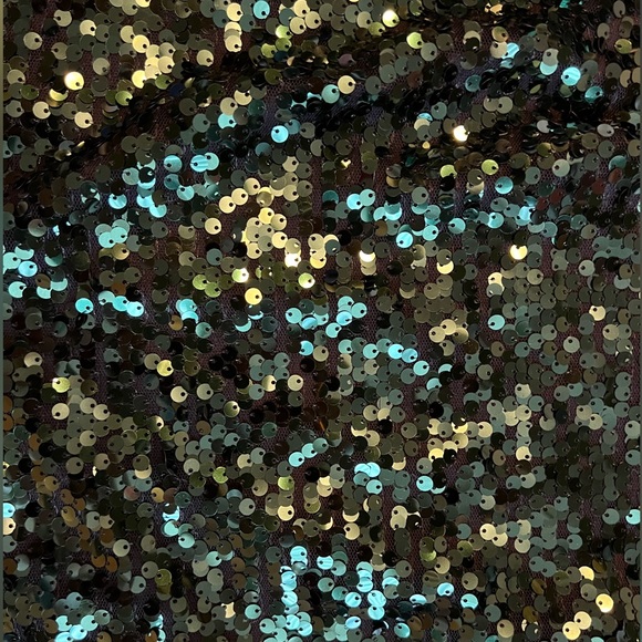 Leith Anthropologie Green Sequin Mini Skirt Size Medium - Picture 6 of 6